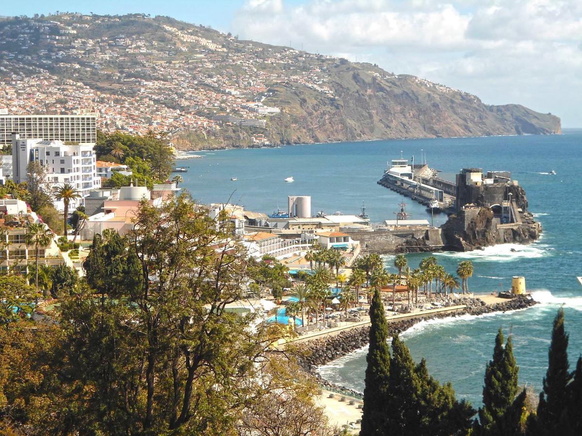 Miramar Apartment With Pool By Hr Madeira Funchal  Bagian luar foto