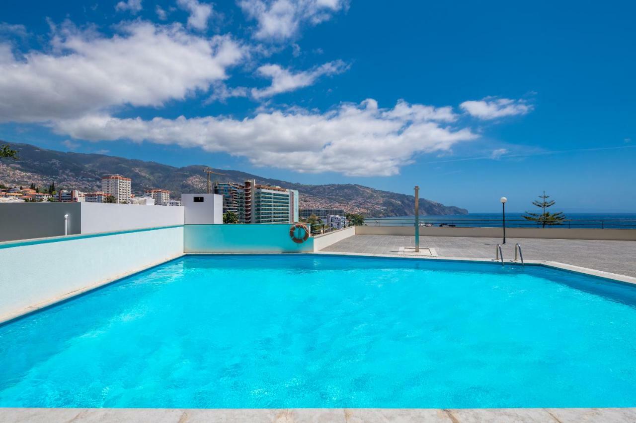 Miramar Apartment With Pool By Hr Madeira Funchal  Bagian luar foto